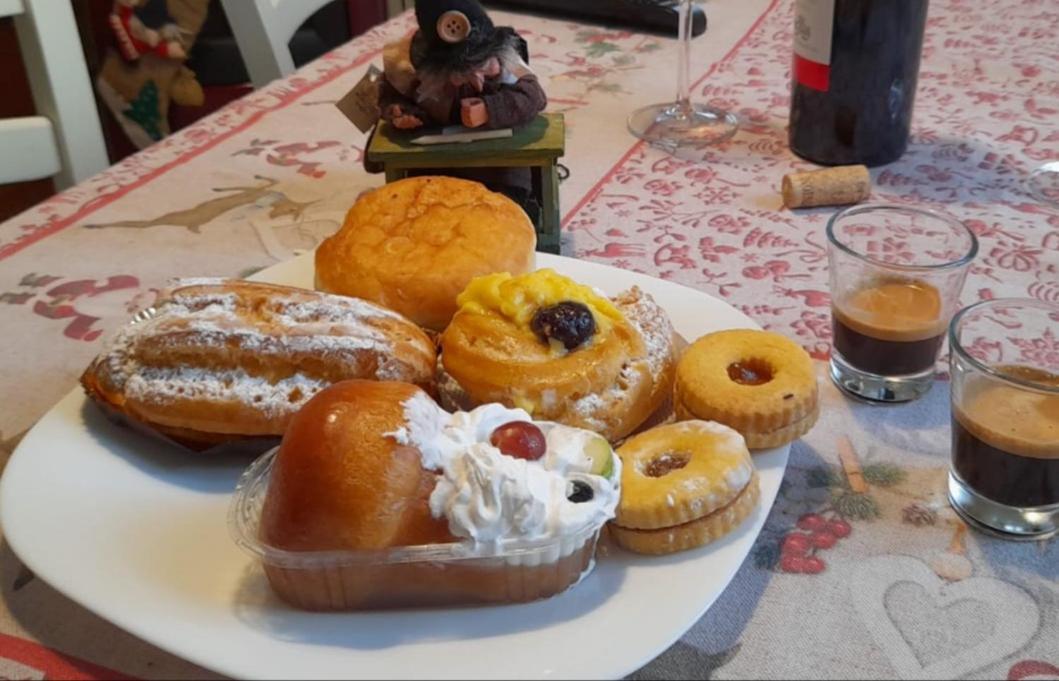 In Vino Veritas Sulmona Bagian luar foto